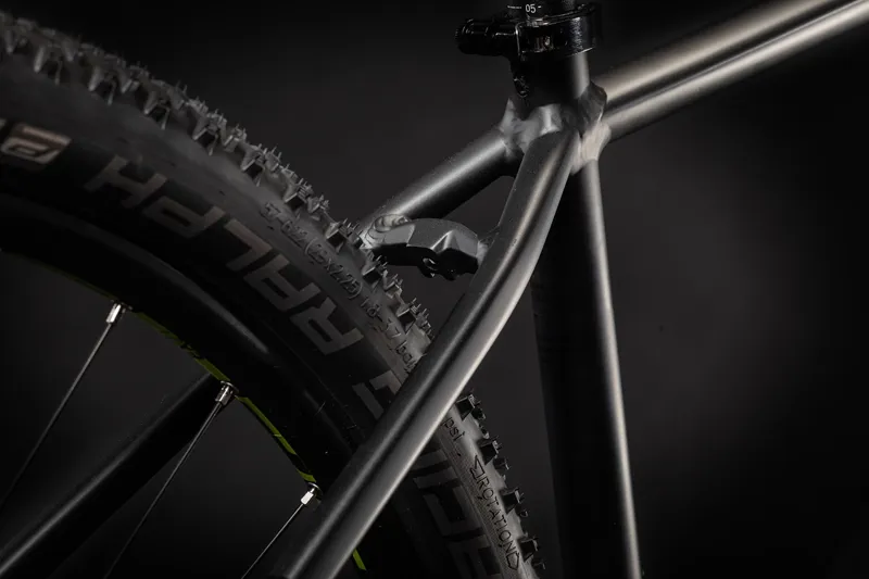 2021 Cube Reaction Pro Mountain Bike in Grey-2