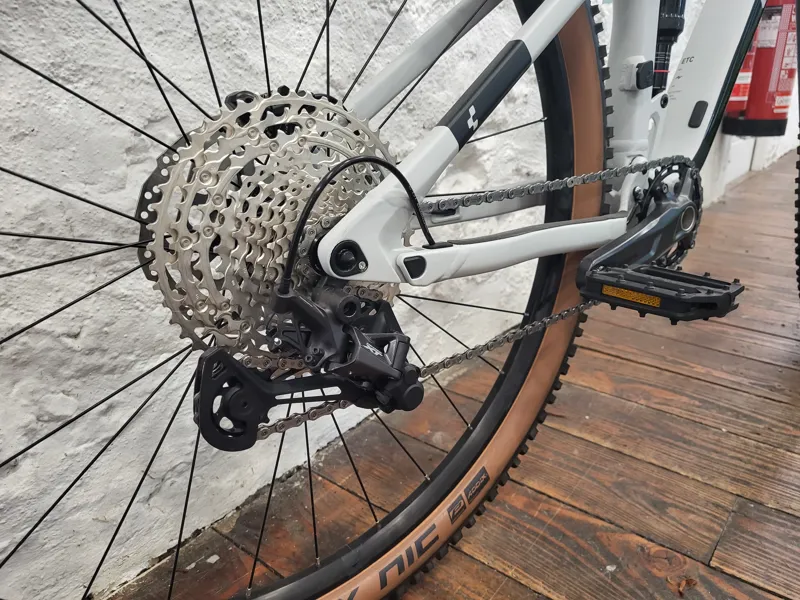 Cube Stereo 120 Race Grey/black 2022-1