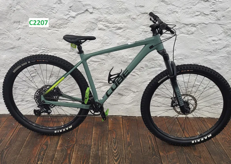 2022 Cube Reaction TM Mountain Bike in Green-7